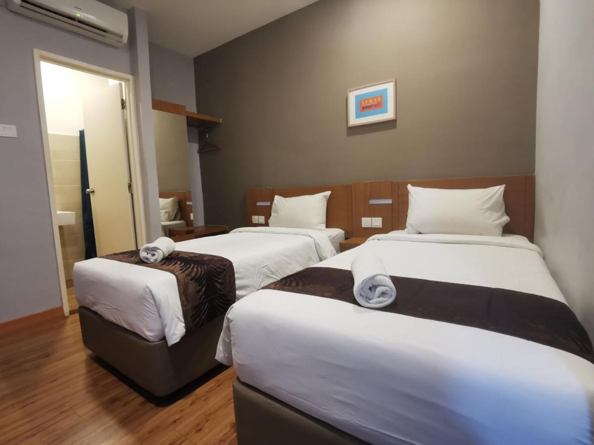 Hotel Zamburger Second Link Johor Bahru Exteriér fotografie