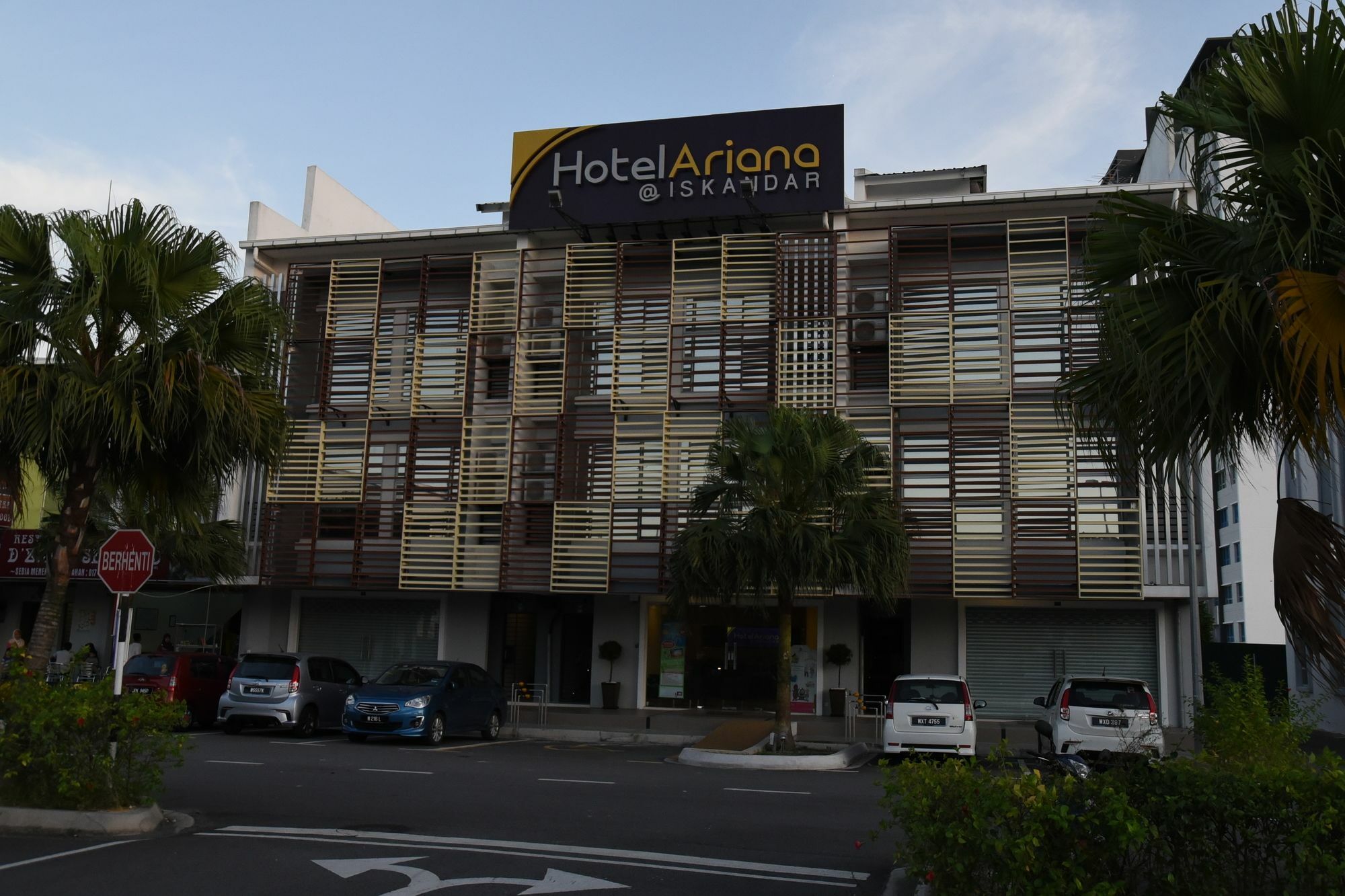 Hotel Zamburger Second Link Johor Bahru Exteriér fotografie