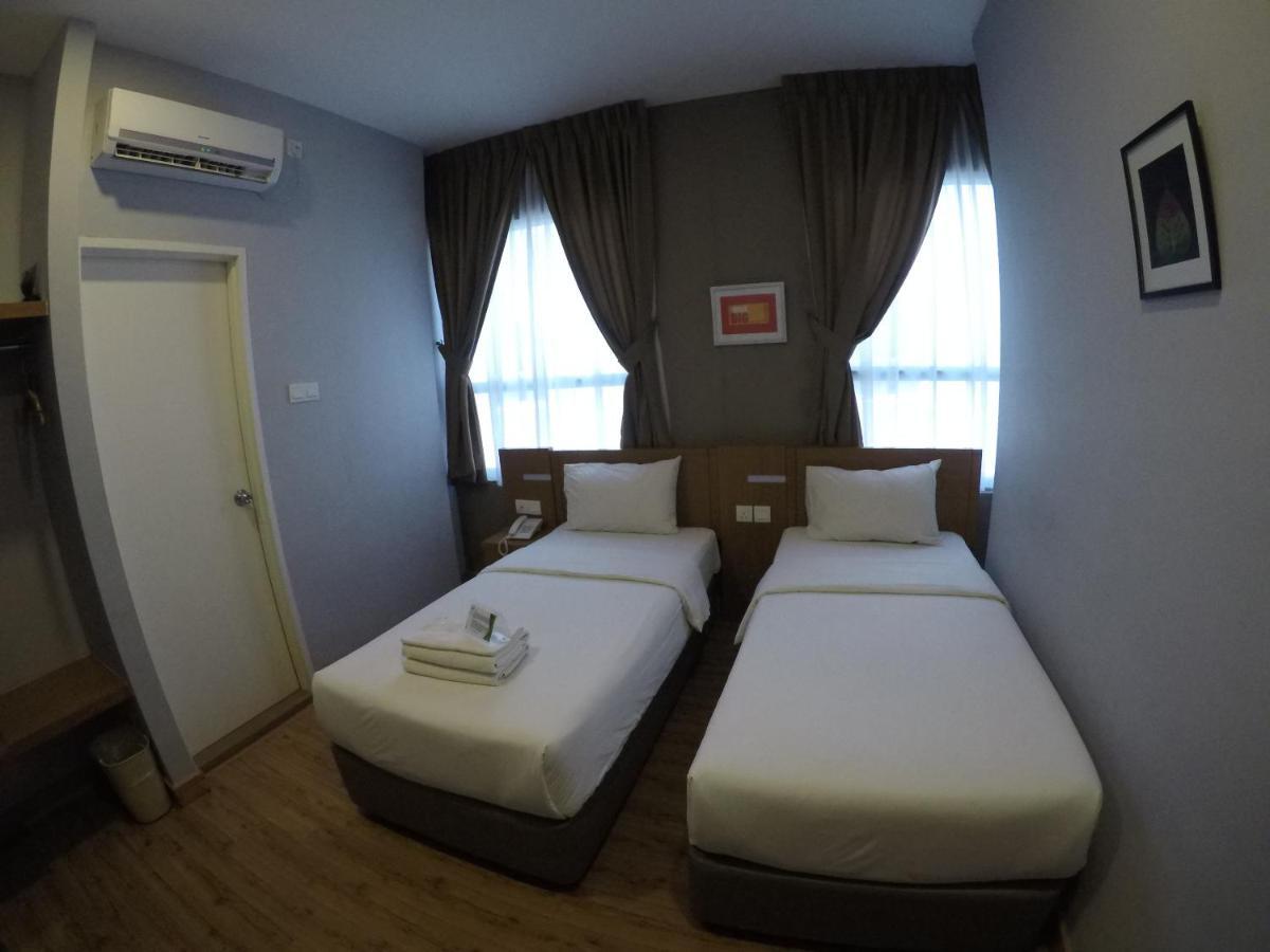 Hotel Zamburger Second Link Johor Bahru Exteriér fotografie