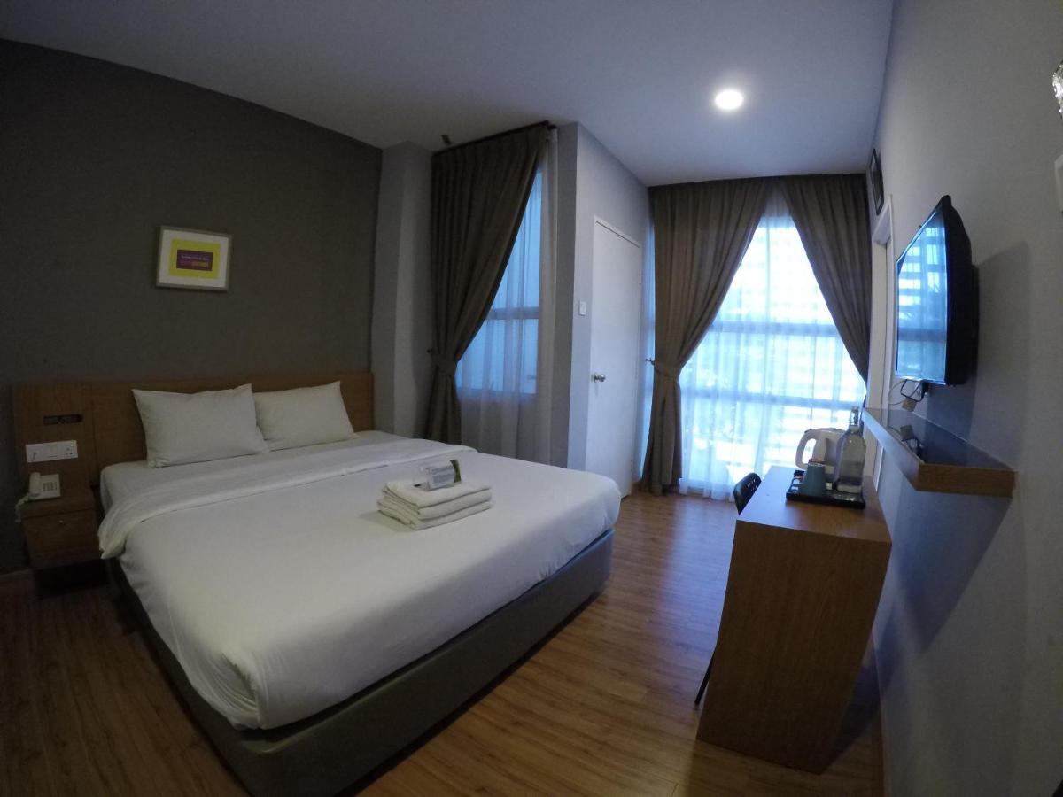 Hotel Zamburger Second Link Johor Bahru Exteriér fotografie