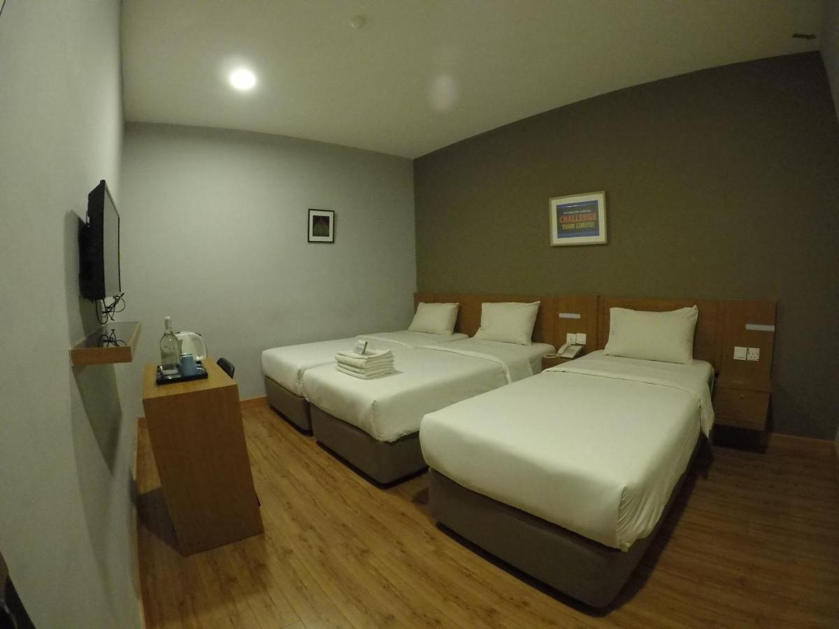 Hotel Zamburger Second Link Johor Bahru Exteriér fotografie