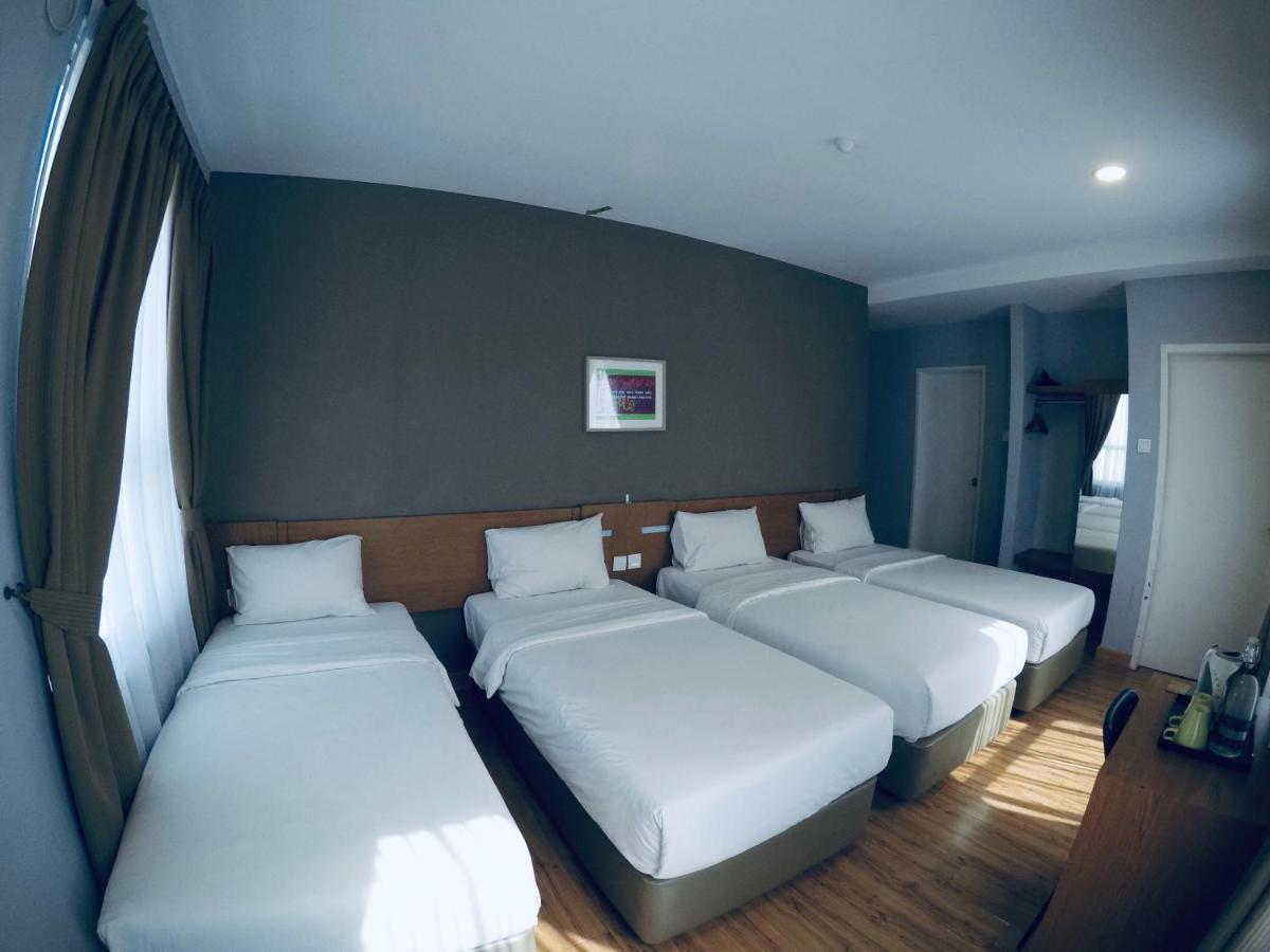 Hotel Zamburger Second Link Johor Bahru Exteriér fotografie